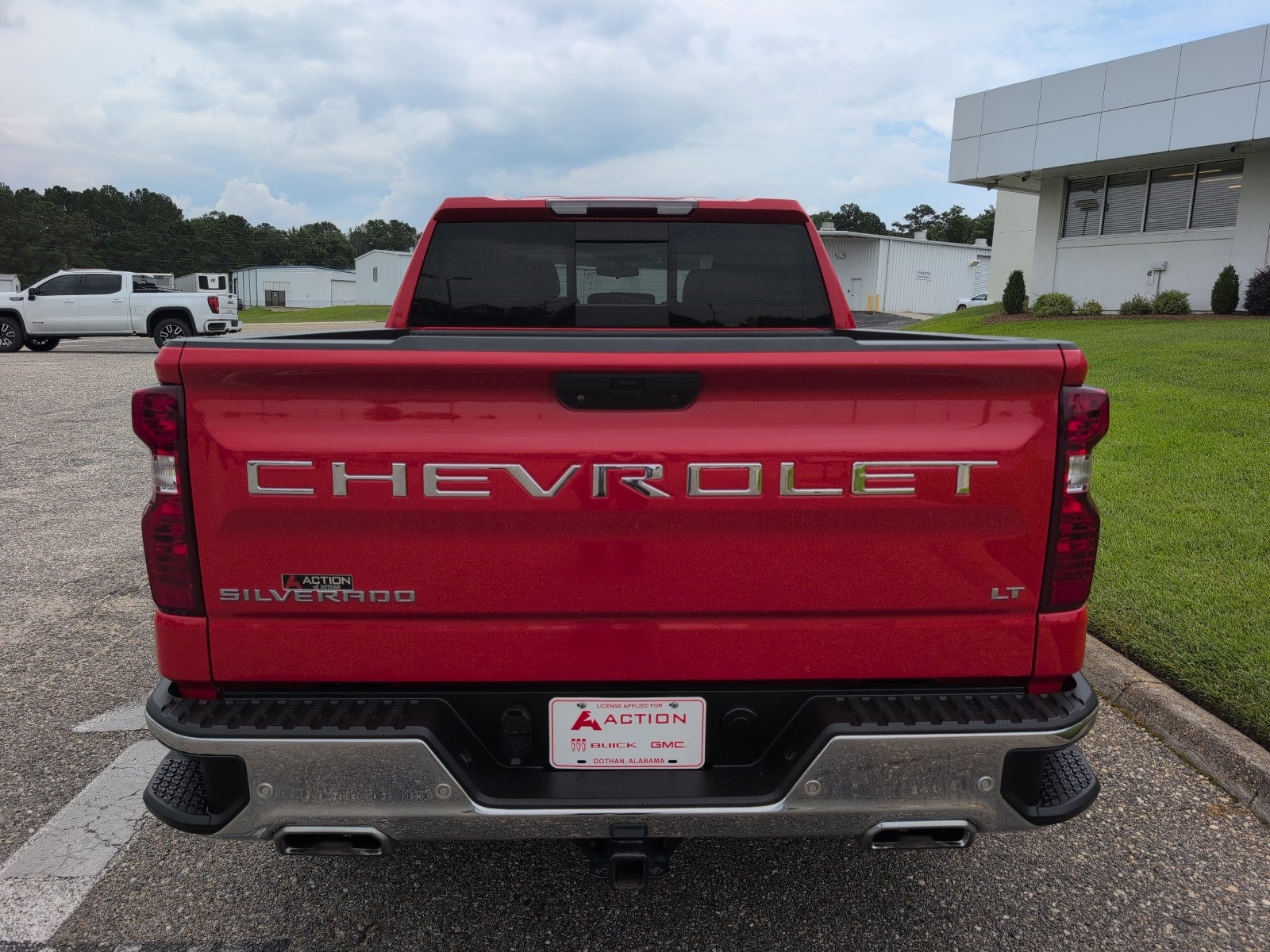 2021 Chevrolet Silverado 1500 — rear three-quarter view